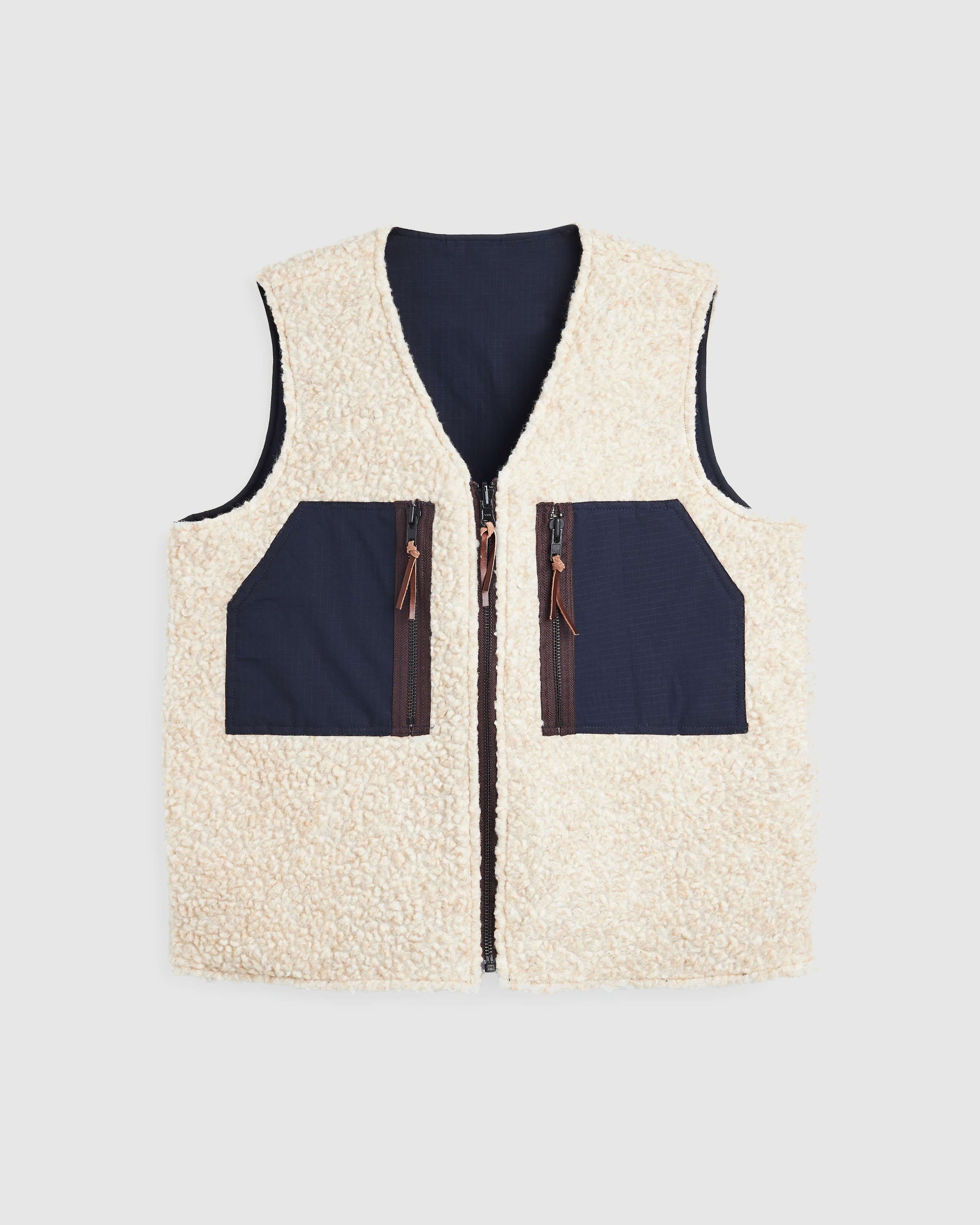 Reversible Mountain Fleece Vest - Natural and Deep Navy