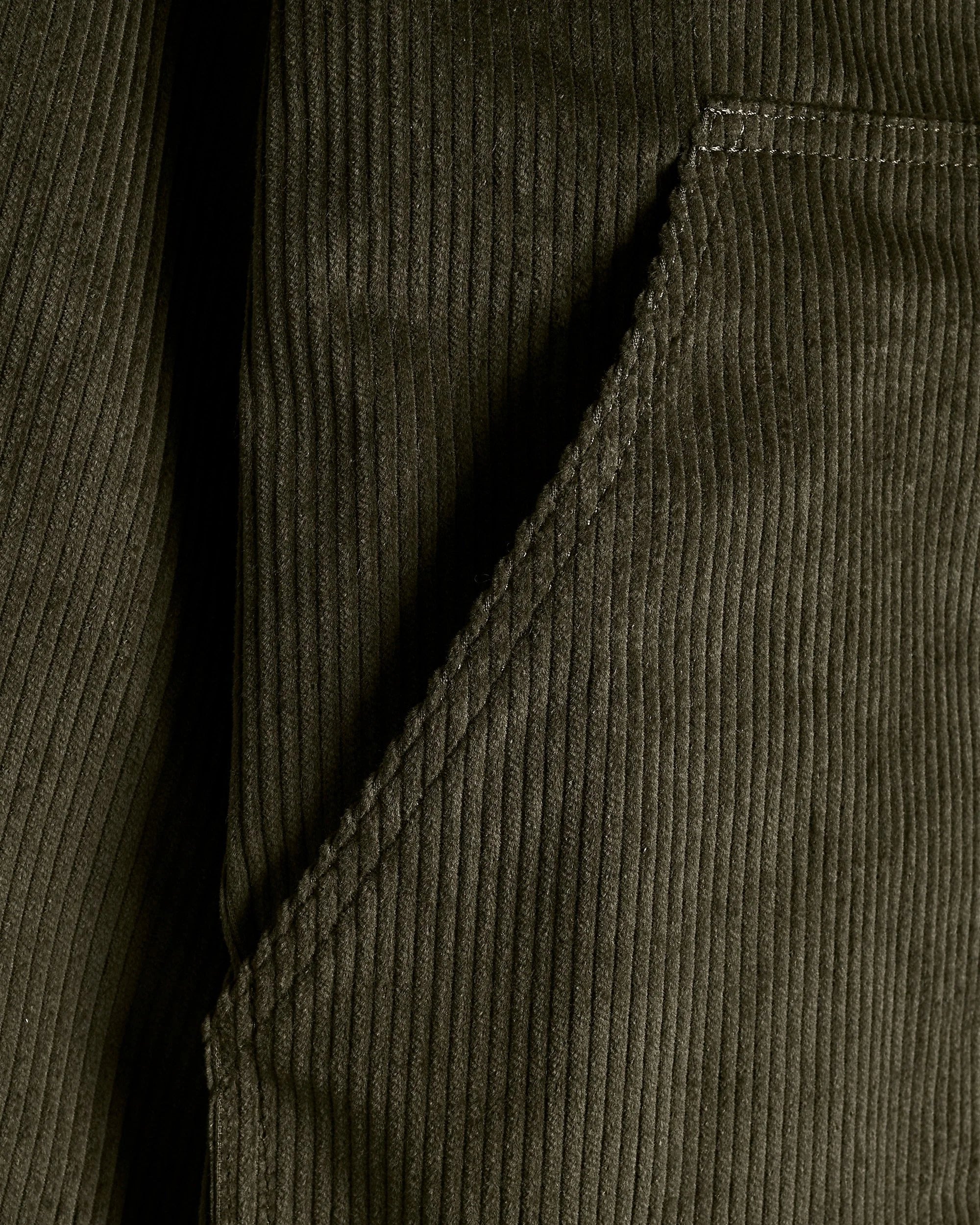 Cord Leisure Popover Shirt - Moss